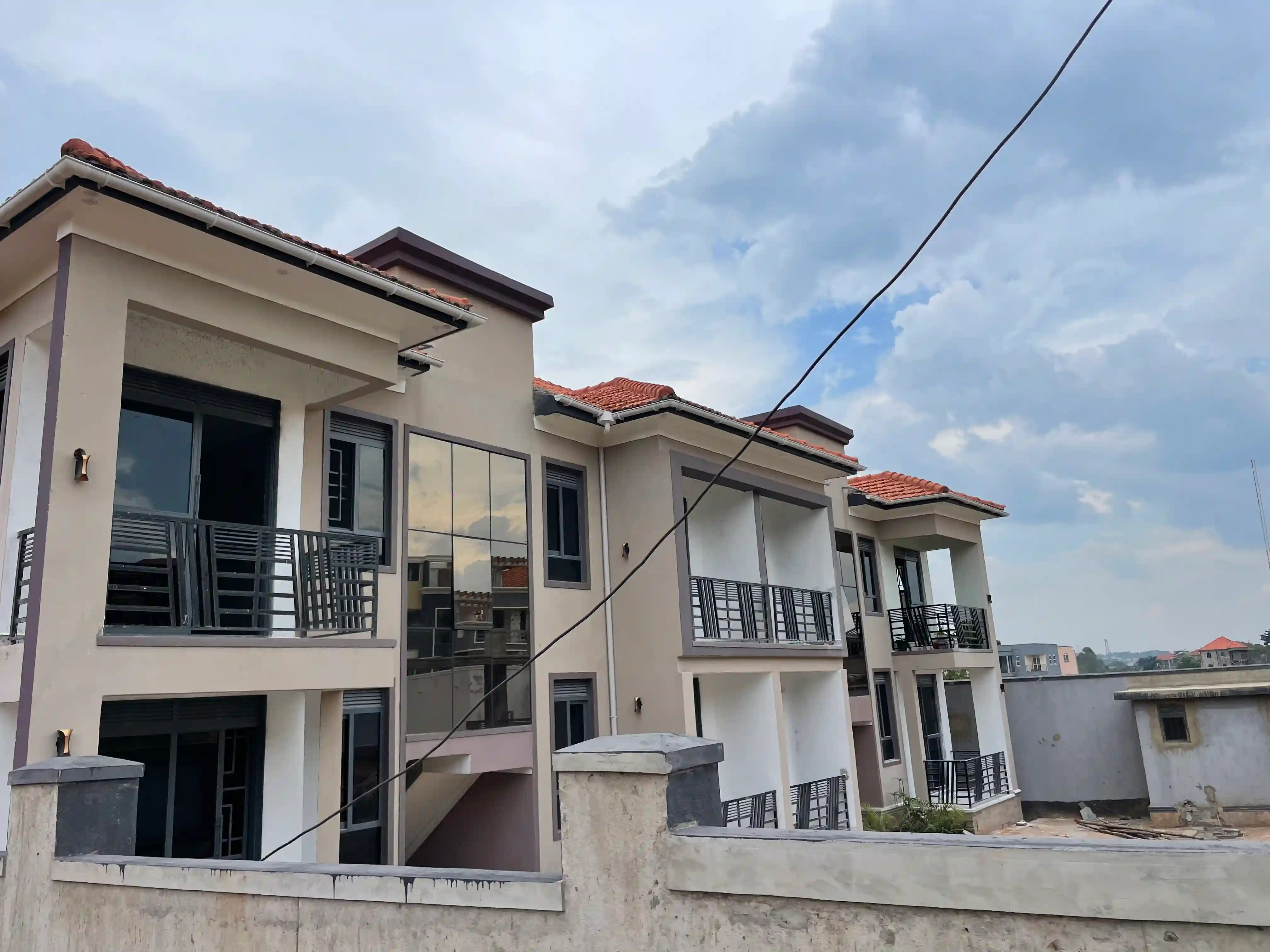 Antara, Kyanja